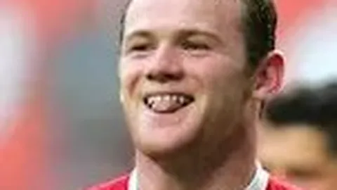 郑中基公布离婚进展：赡养费实际不符8000港元数额